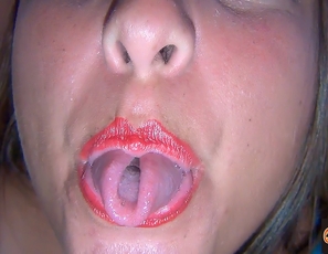 My_Extreme_Close_Up_Mouth_Tour
